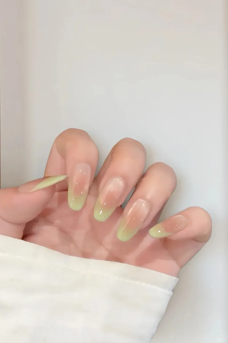 Lựa chọn hoàn hảo cùng mẫu móng tay đẹp tôn da thời thượng