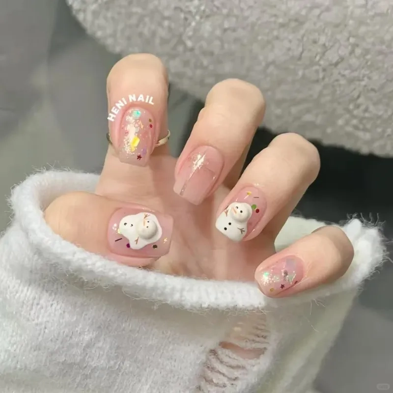 Làm móng tay ngắn không còn là khó khăn với mẫu mới này