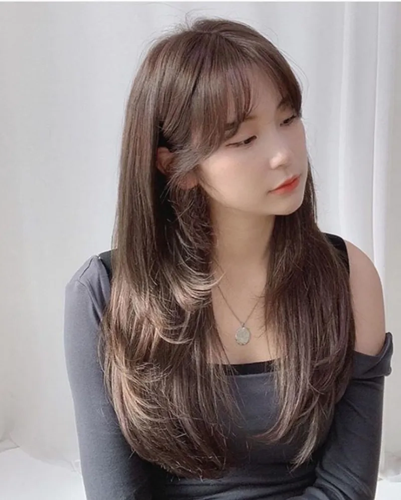 Thay đổi mới mẻ với tóc nhuộm màu nâu hạt dẻ cho nữ trẻ trung