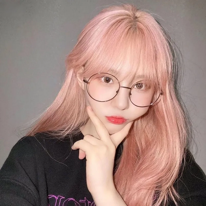 Tư vấn chuẩn xác về màu nâu hồng đào có phải tẩy tóc không bạn cần biết