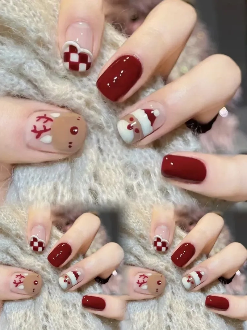 Đẹp tinh tế với bộ móng tay noel cho ngày lễ thêm phần vui