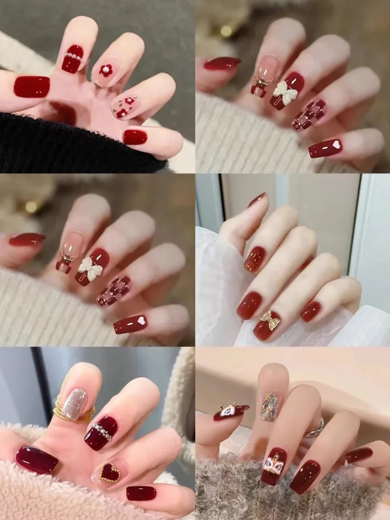 Thêm phần nổi bật với móng tay noel đơn giản tinh tế