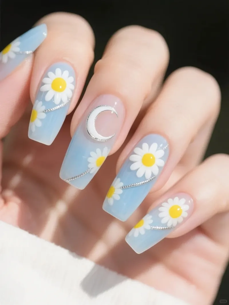 Tinh tế đến từng chi tiết với vẽ hoa cúc họa mi nail