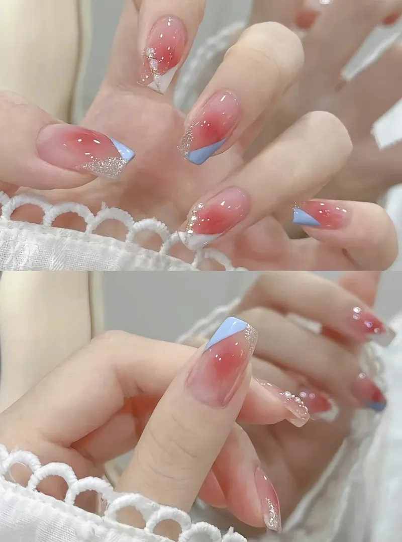 Mềm mại và ngọt ngào với nail màu hồng pastel cho nàng