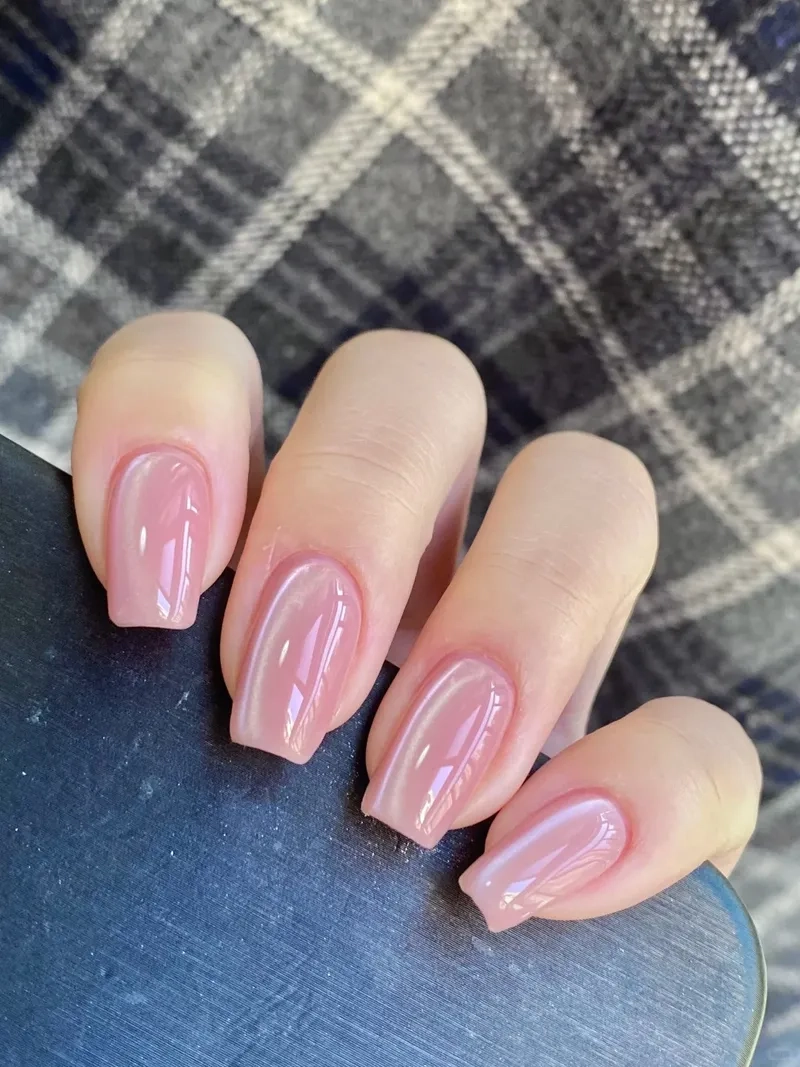 Xinh xắn cùng móng hồng pastel dịu dàng nữ tính