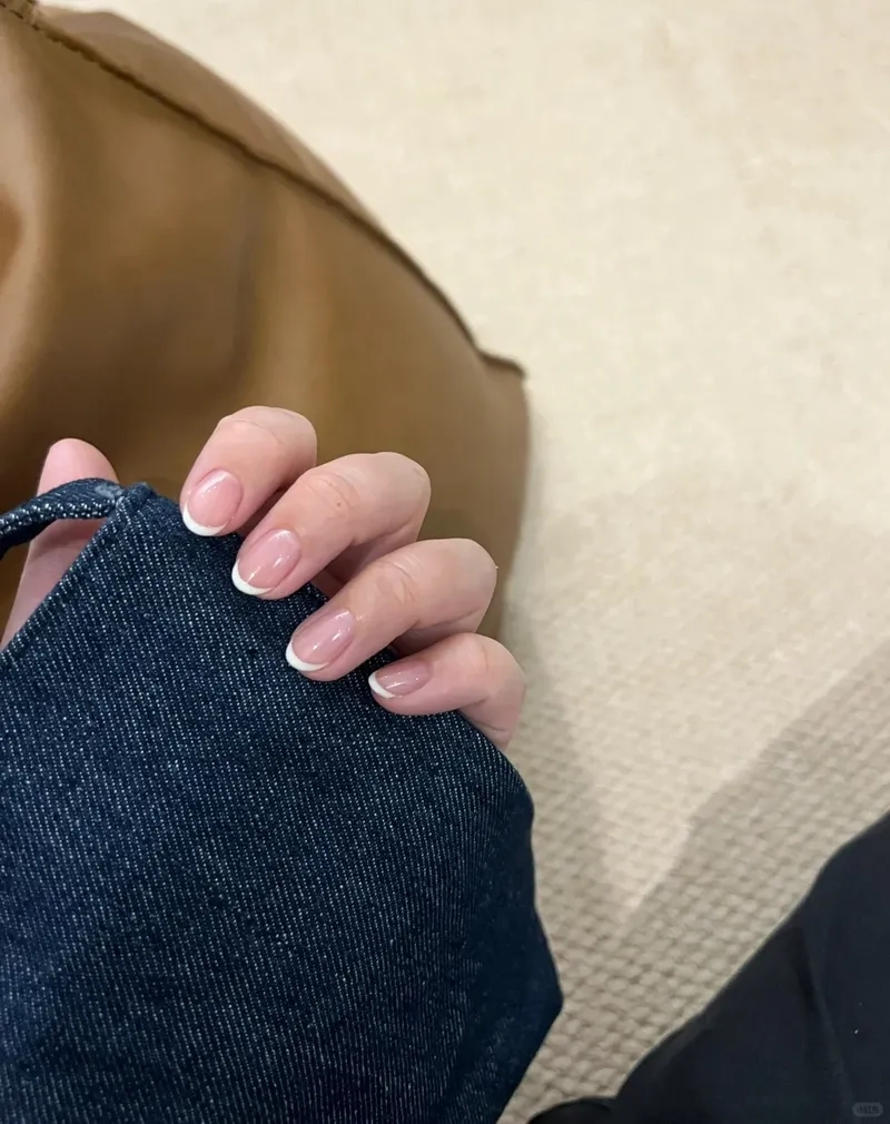 Trọn bộ đẹp mắt cho bạn từ mẫu nail form tròn nhọn mới nhất