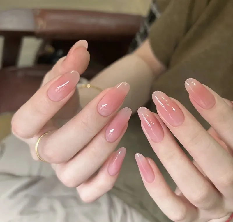 Khám phá bộ sưu tập độc đáo gồm các mẫu nail móng tròn