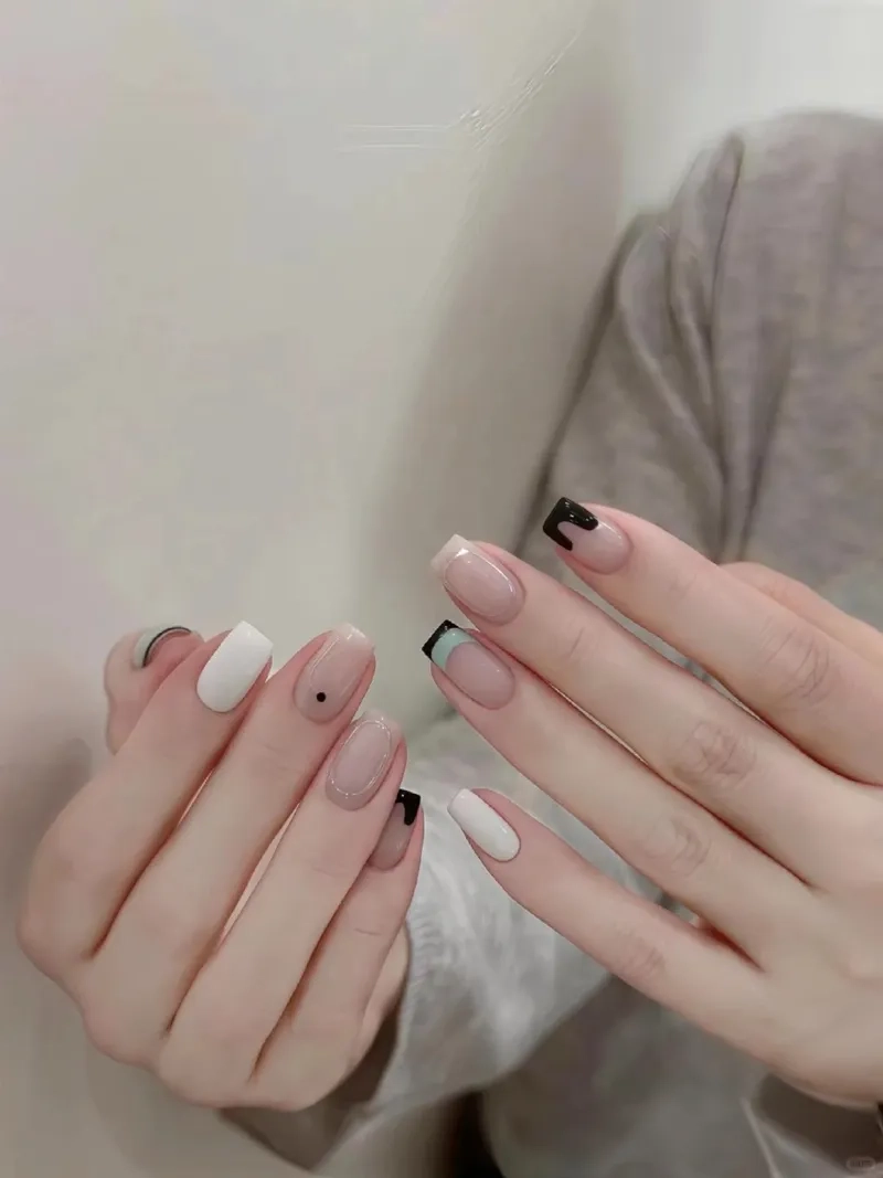 Cập nhật nhanh các mẫu móng tay vuông hot nhất năm nay