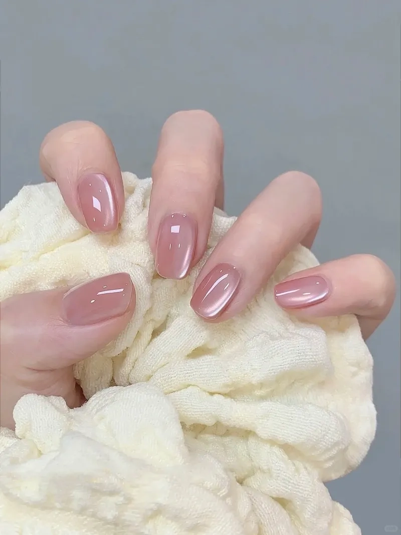 Các kiểu sơn gel móng tay đẹp dẫn đầu xu hướng làm đẹp hiện nay