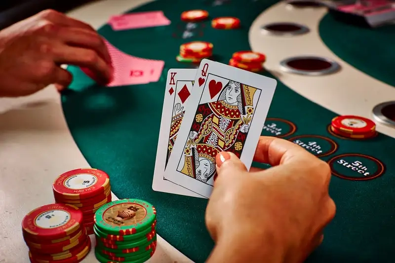 Những ván Baccarat bbet lật kèo ngoạn mục trong 2025
