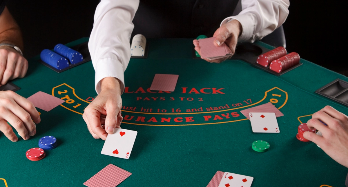 Các Bước Thực Hiện Đếm Bài Hi-Lo Tại AZBET88