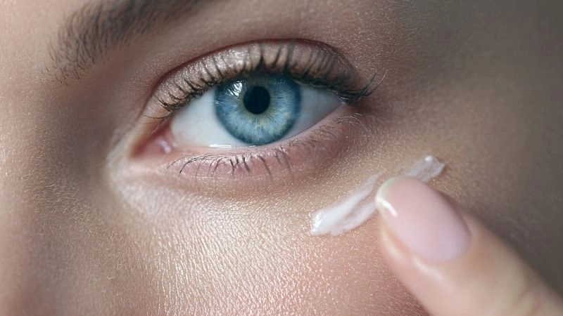 Xây dựng quy trình chăm sóc da mắt chuyên sâu