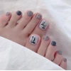 Mẫu nail chân trơn đẹp tôn da và xu hướng 2026