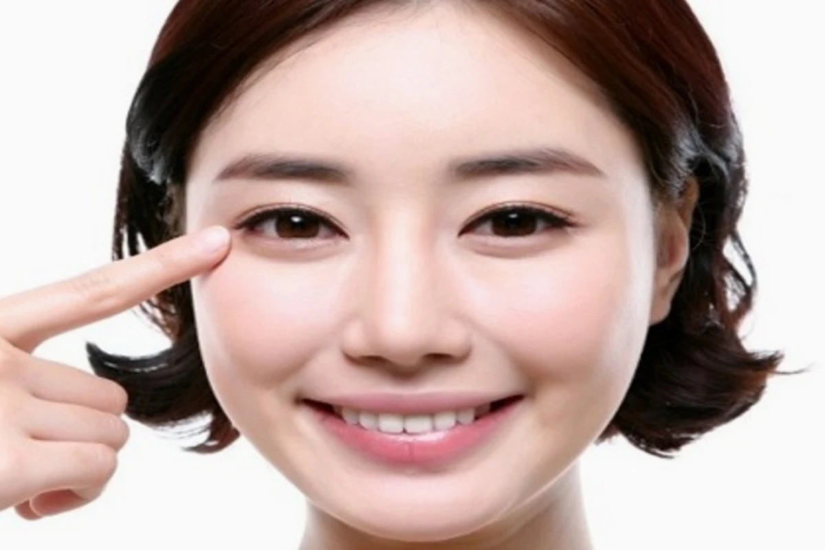 Bí quyết loại bỏ bọng mắt dưới hiệu quả tại nhà