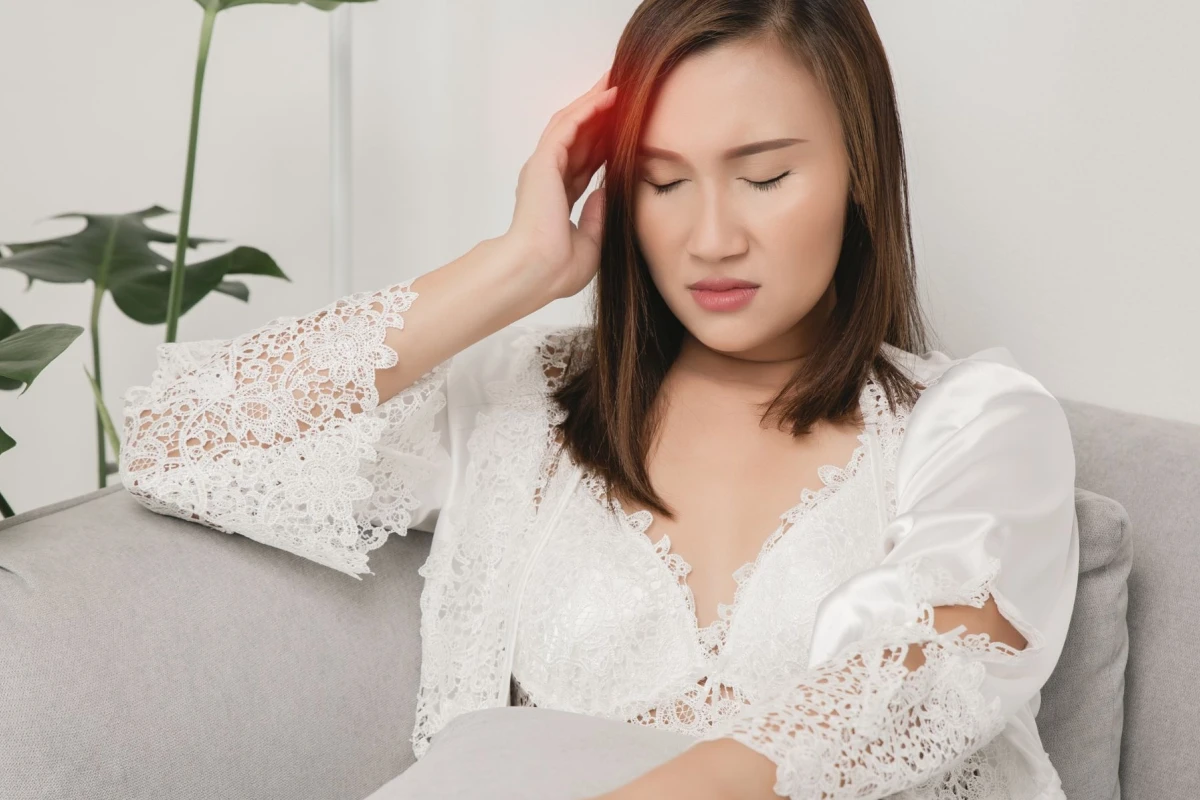 Hoa mắt chóng mặt buồn nôn là bệnh gì và cách xử lý hiệu quả
