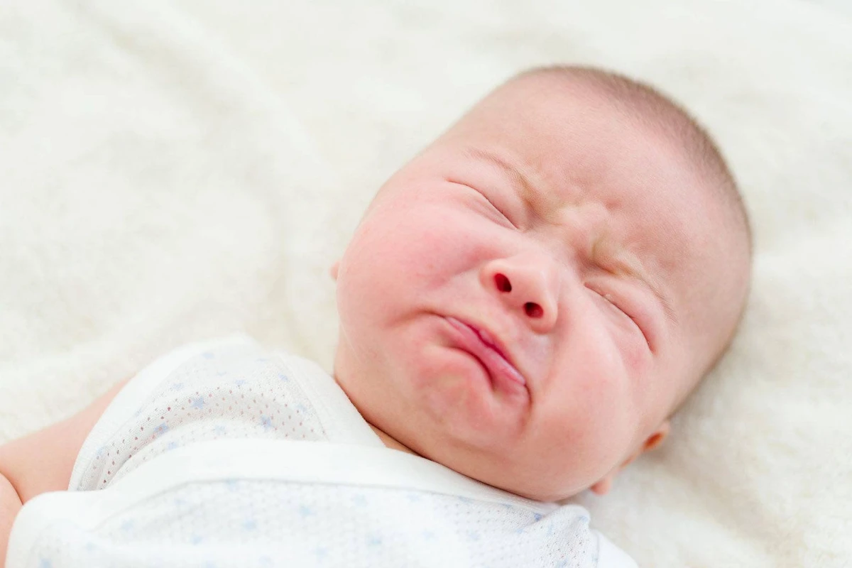 Trẻ Sơ Sinh Nghẹt Mũi Khò Khè: Nguyên Nhân và Cách Xử Lý Hiệu Quả