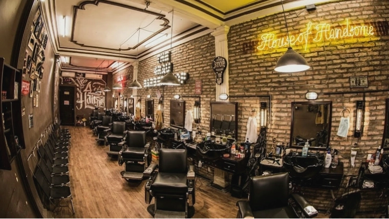 4RAU Barber Shop với phong cách độc đáo