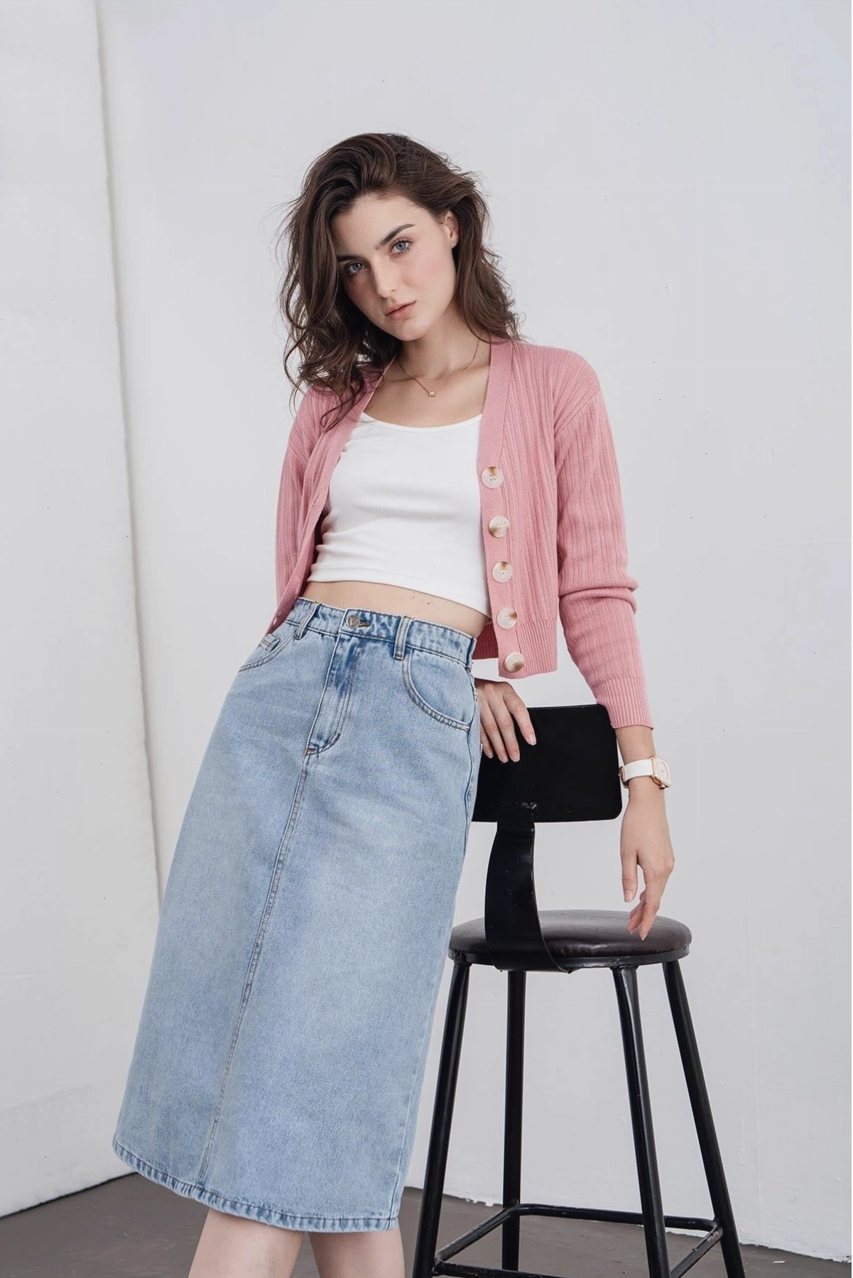 Áo khoác len cardigan croptop phối chân váy cạp cao