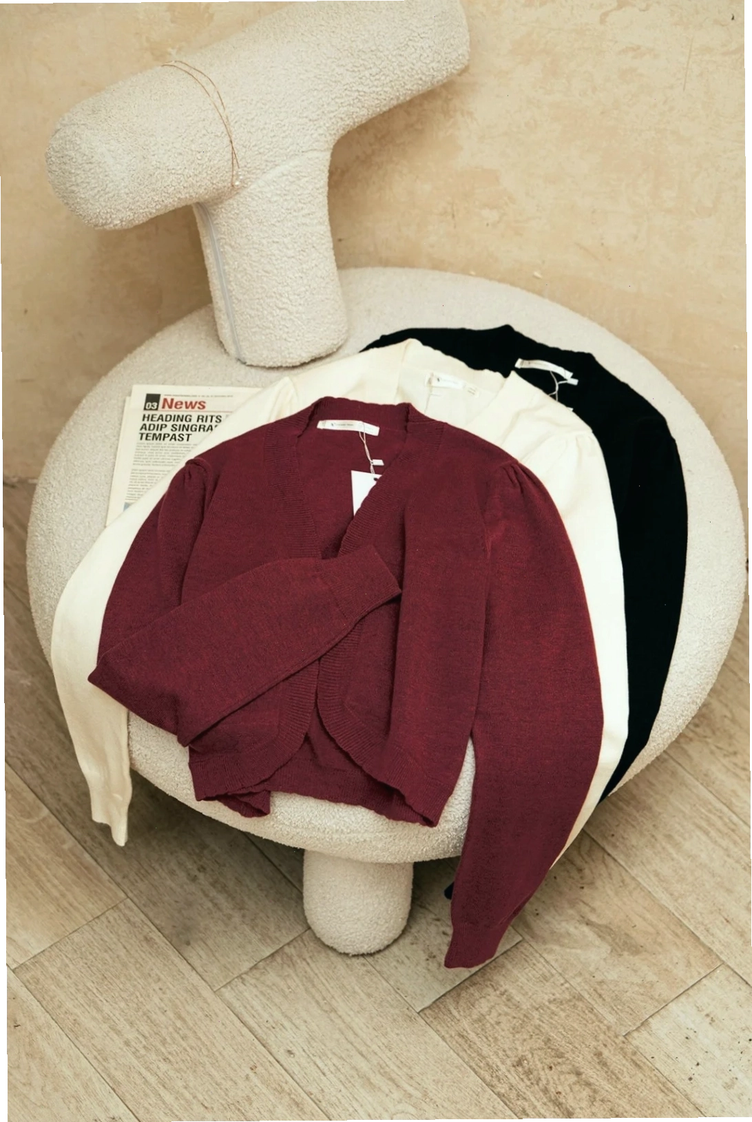 Áo khoác len cardigan dáng dài màu be thanh lịch