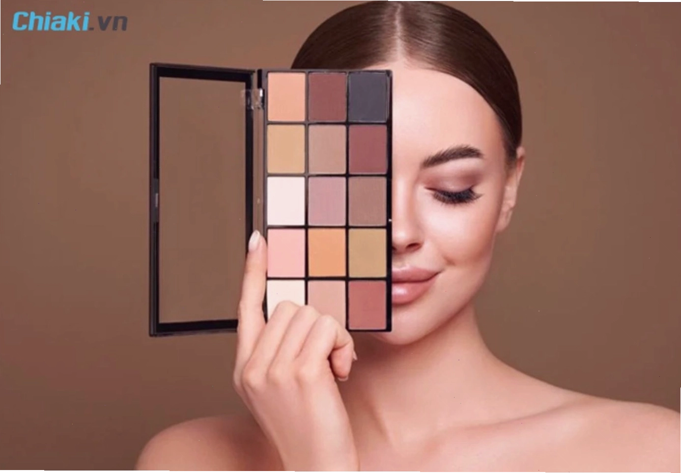 Bảng màu mắt đa dạng cho nhiều phong cách trang điểm