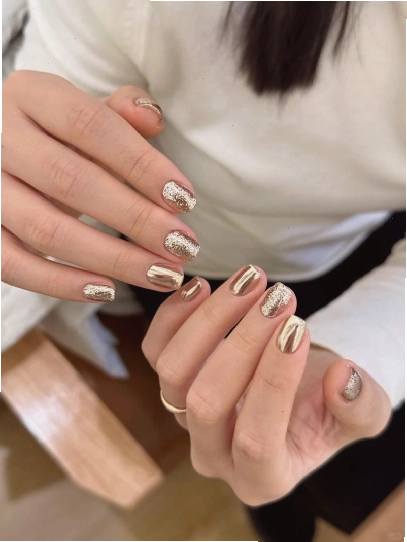 Bí quyết giữ cho nail tráng gương luôn bền đẹp
