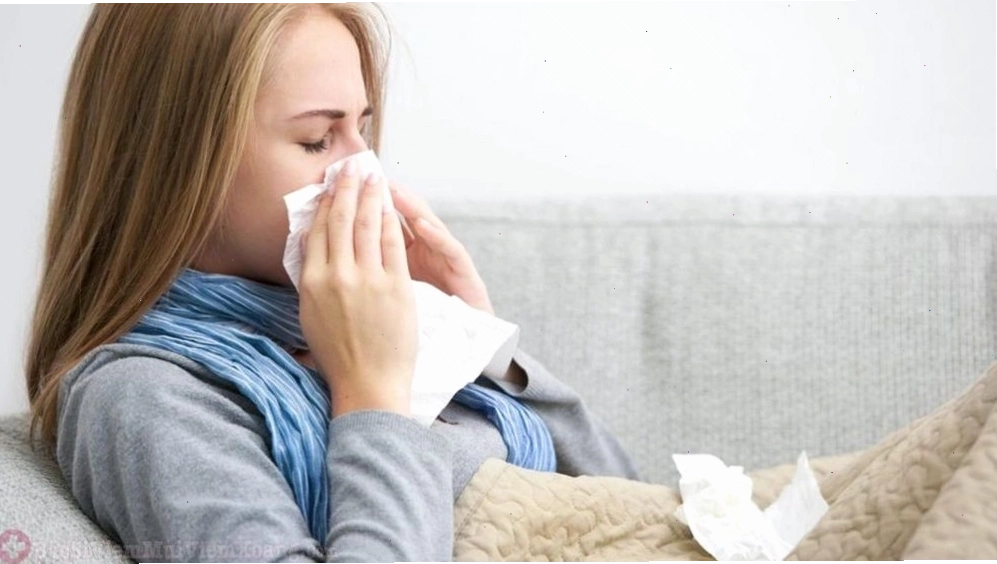 Các dấu hiệu của viêm mũi vận mạch có thể nặng hơn vào buổi sáng