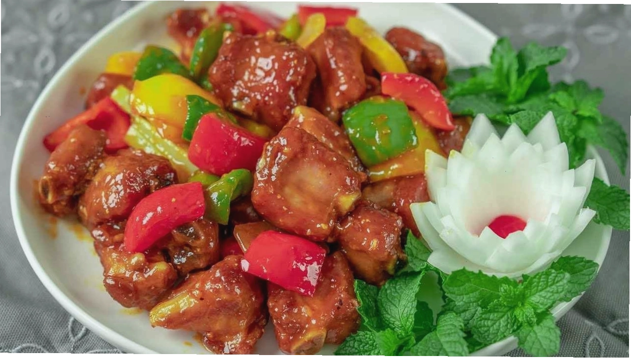 Cách nấu sườn xào chua ngọt với nước sốt sánh mịn