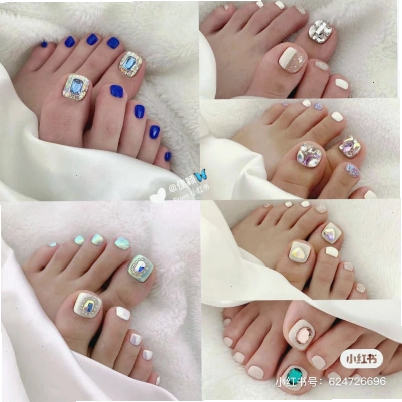 Cận cảnh mẫu nail chân đính đá tinh xảo