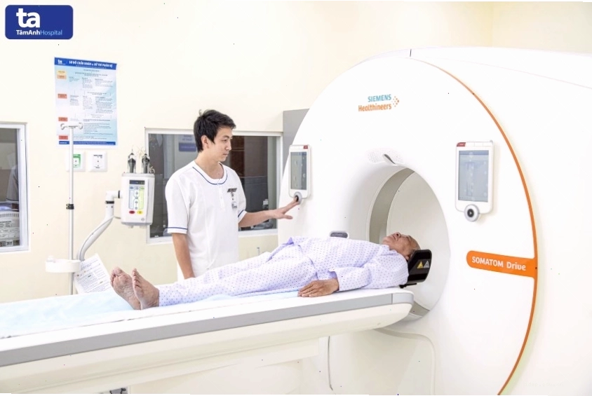 Chụp CT kiểm tra mũi lệch