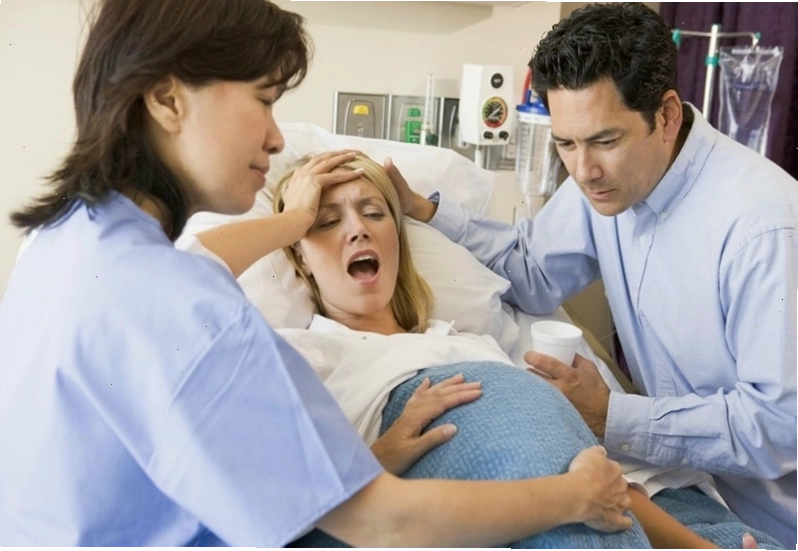 Chuyển dạ kéo dài là một trong những nguyên nhân gây băng huyết sau sinh