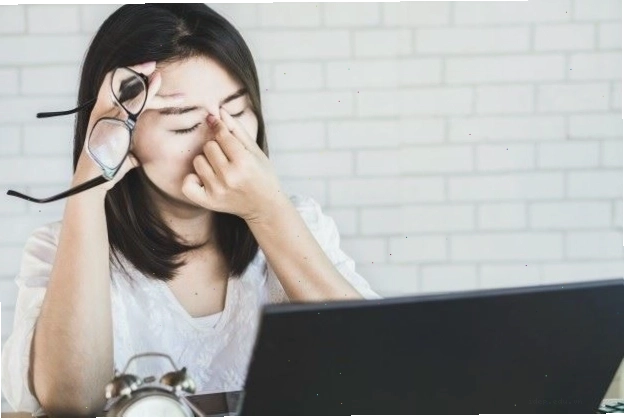 Điều trị khô mắt do sử dụng máy tính
