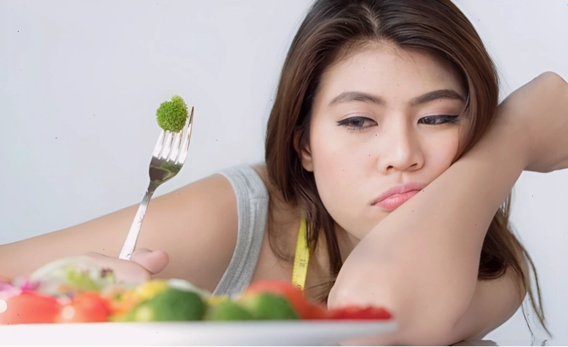 Dinh dưỡng không cân bằng có thể là nguyên nhân khiến ngực không phát triển ở tuổi dậy thì