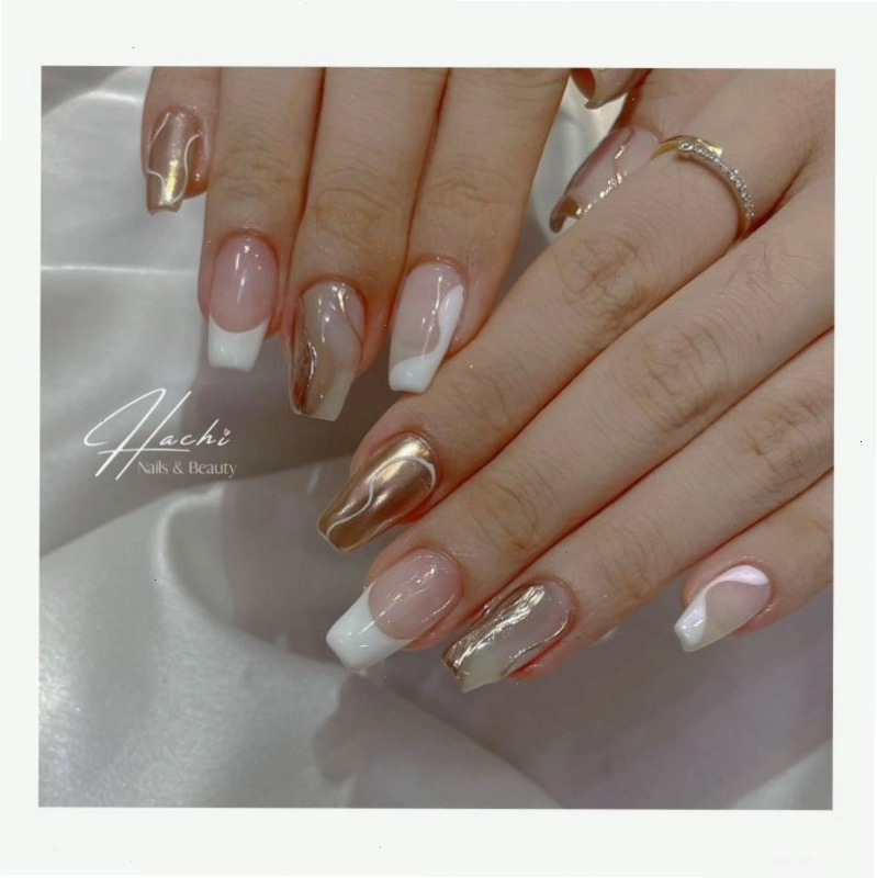 HACHI - Trendy Nails Art & Eyebrows Beauty với các mẫu nail thời thượng