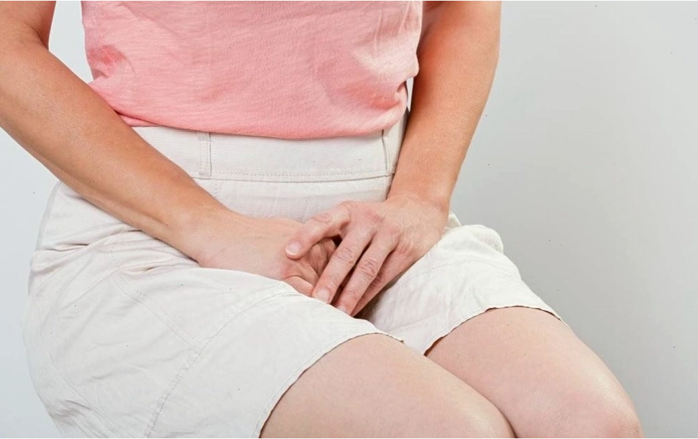 Hình ảnh cổ tử cung khỏe mạnh và cổ tử cung bị tổn thương do HPV
