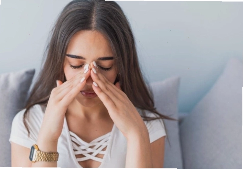 Hình ảnh minh họa mũi bị sưng bên trong do nhiều nguyên nhân khác nhau