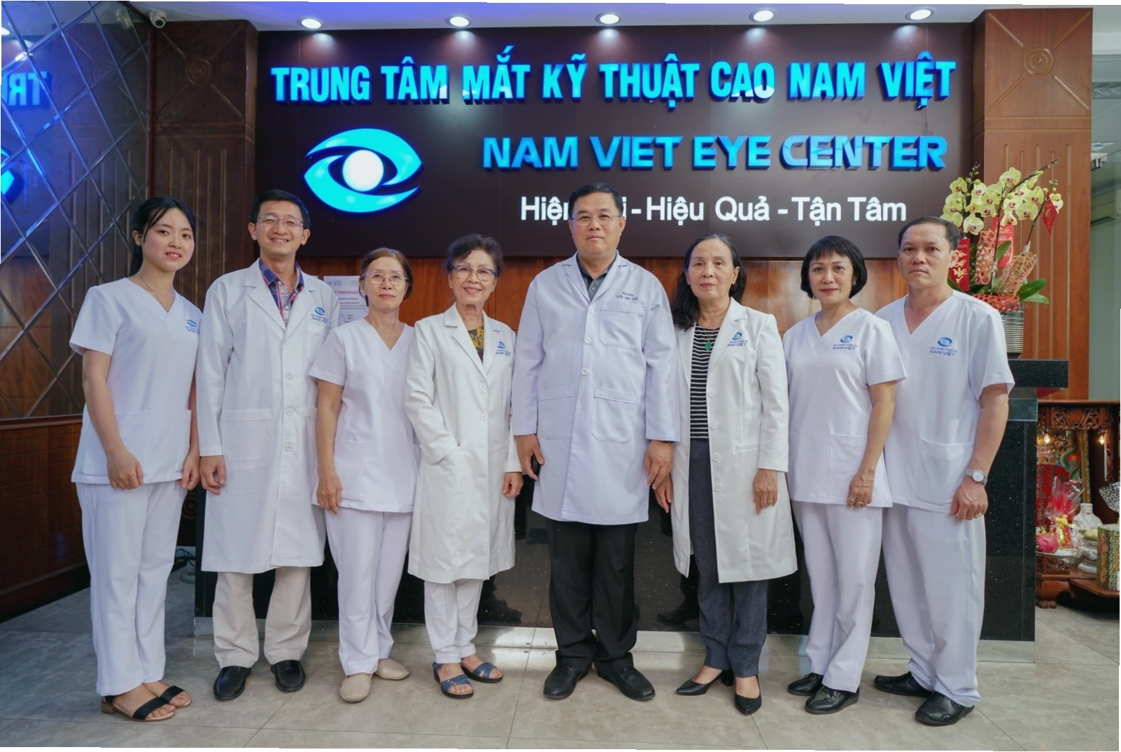 Khám mắt khẩn cấp khi có dấu hiệu bất thường