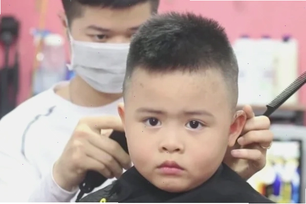 Kiểu tóc Buzz Cut (húi cua) siêu ngắn gọn gàng cho bé trai