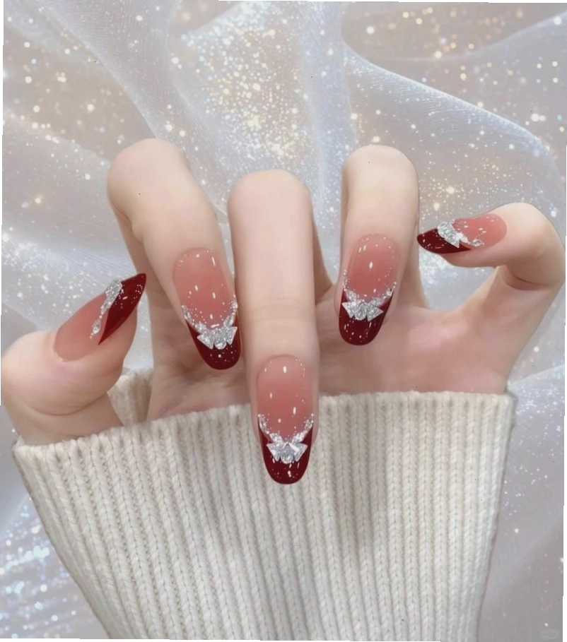 Kỹ thuật vẽ nổi 3D trên nail Tết
