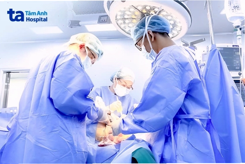 Lưu ý quan trọng khi cho con bú sau khi đặt túi ngực