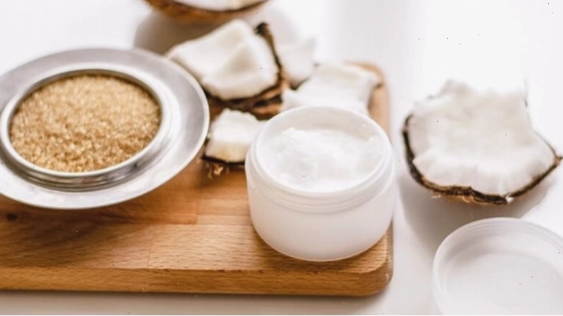 Mặt nạ từ dầu dừa, đường và tinh dầu giúp tẩy tế bào chết