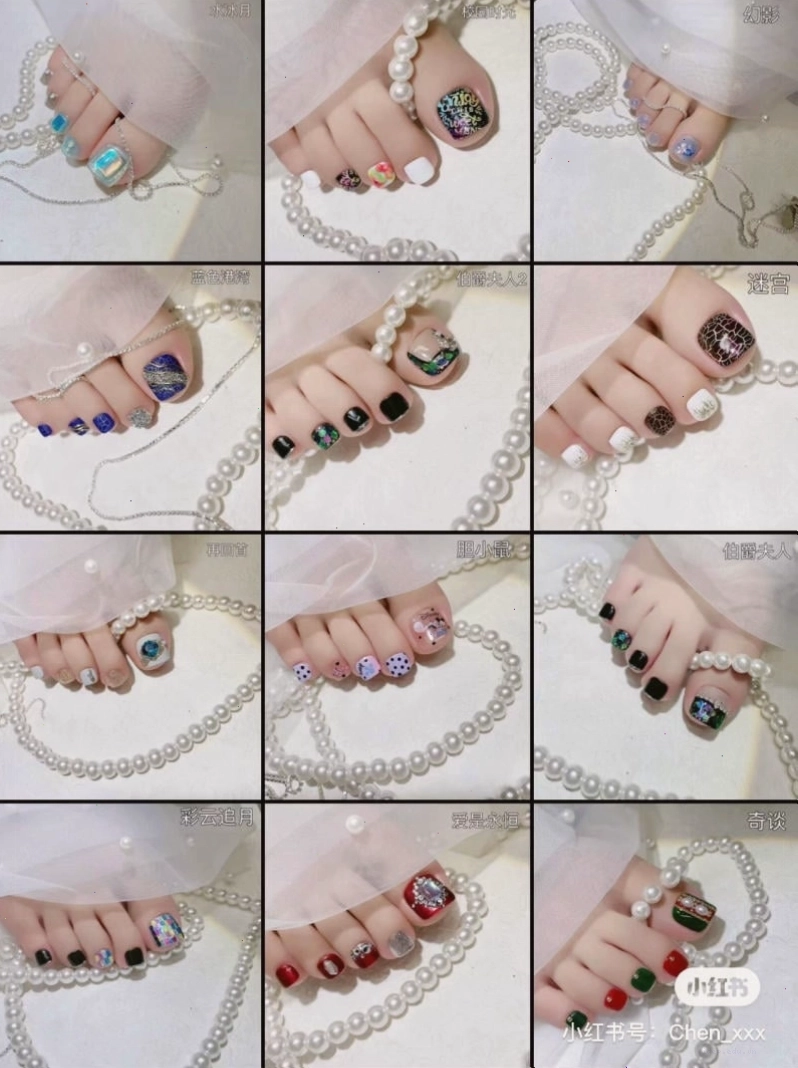 Mẫu nail chân đính đá màu đỏ quyến rũ