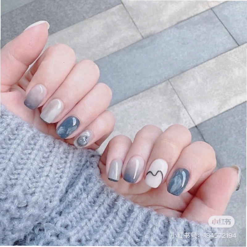 Mẫu nail màu nâu socola tôn da ngăm