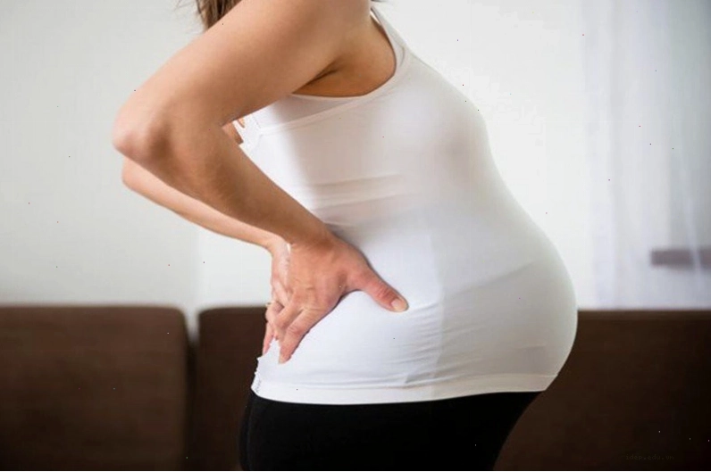 Mẹ bầu bị phù nề mặt và mũi trong thai kỳ