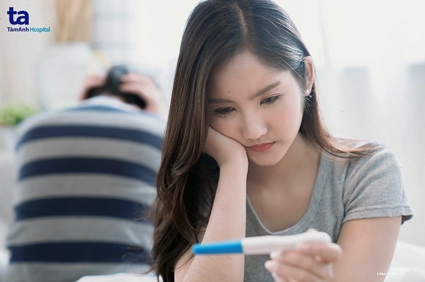 Minh họa các yếu tố nguy cơ gây vô sinh, trong đó có PCOS
