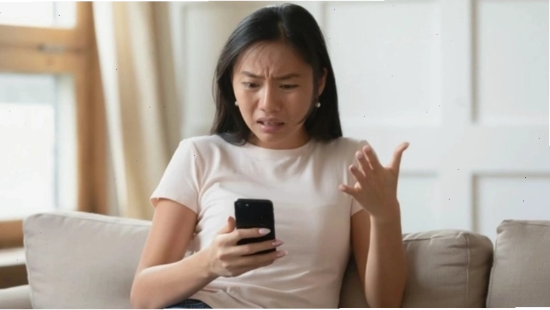 Người dùng lo lắng khi không có điện thoại bên cạnh - Biểu hiện của Nomophobia