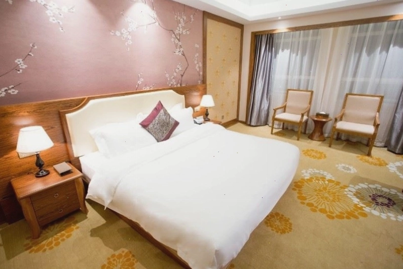 Phòng Executive Suite Twin tại Hồng Vận Grand Hotel
