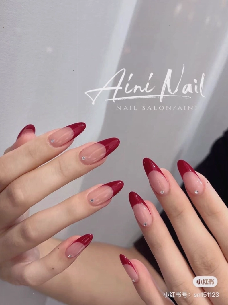 Quy trình vẽ đầu móng trắng đơn giản tại nhà