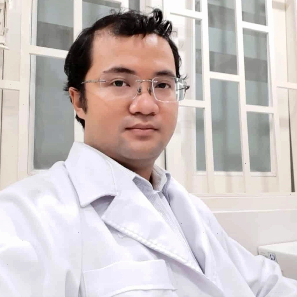 Ths.BS Bùi Quang Duy chuyên gia Tai Mũi Họng