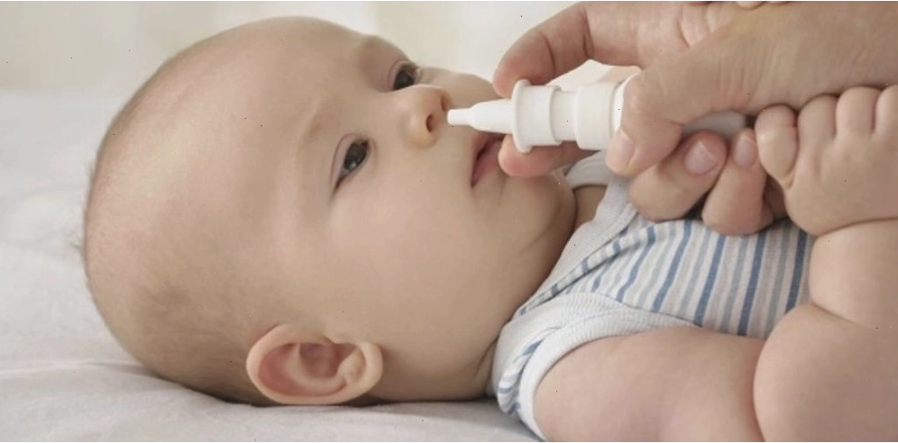 Thuốc thông mũi cho trẻ sơ sinh dạng xịt được khuyến cáo sử dụng