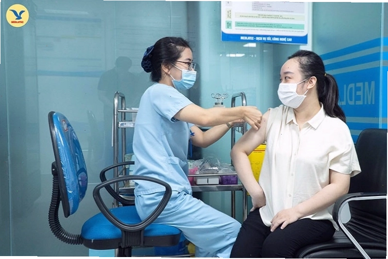 Tiêm vắc xin HPV giúp phòng ngừa u nhú sinh dục